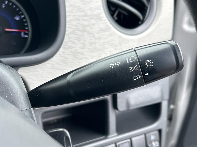 ワゴンＲ ＦＸ　ドライブレコーダー　キーレスエントリー　アイドリングストップ　電動格納ミラー　シートヒーター　ベンチシート　ＣＶＴ　盗難防止システム　ＡＢＳ　ＣＤ　ミュージックプレイヤー接続可　衝突安全ボディ（9枚目）