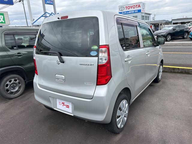 ワゴンＲ ＦＸ　ドライブレコーダー　キーレスエントリー　アイドリングストップ　電動格納ミラー　シートヒーター　ベンチシート　ＣＶＴ　盗難防止システム　ＡＢＳ　ＣＤ　ミュージックプレイヤー接続可　衝突安全ボディ（16枚目）