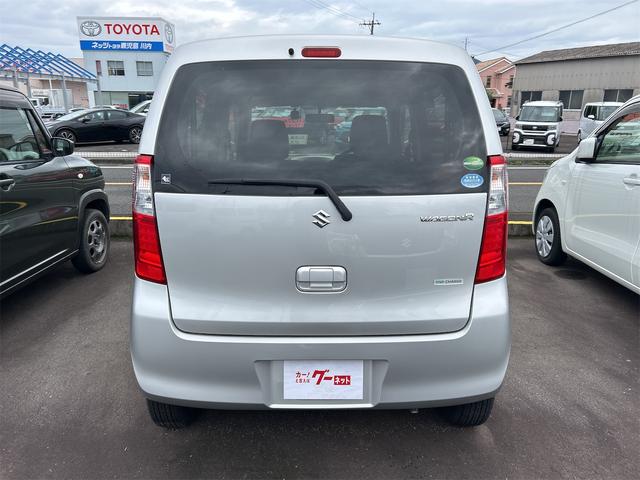 ワゴンＲ ＦＸ　ドライブレコーダー　キーレスエントリー　アイドリングストップ　電動格納ミラー　シートヒーター　ベンチシート　ＣＶＴ　盗難防止システム　ＡＢＳ　ＣＤ　ミュージックプレイヤー接続可　衝突安全ボディ（17枚目）