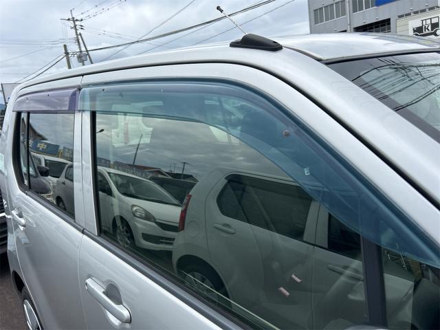 ワゴンＲ ＦＸ　ドライブレコーダー　キーレスエントリー　アイドリングストップ　電動格納ミラー　シートヒーター　ベンチシート　ＣＶＴ　盗難防止システム　ＡＢＳ　ＣＤ　ミュージックプレイヤー接続可　衝突安全ボディ（23枚目）