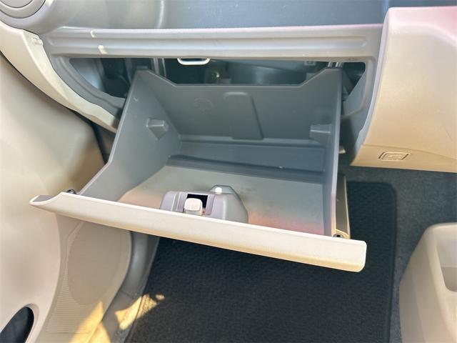 アルト Ｆ　ＡＴ　盗難防止システム　ＣＤ　衝突安全ボディ　エアコン　パワーステアリング　パワーウィンドウ（10枚目）