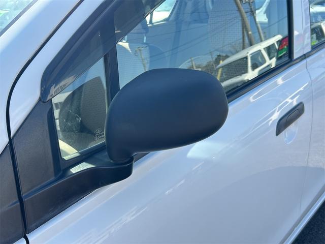 アルト Ｆ　ＡＴ　盗難防止システム　ＣＤ　衝突安全ボディ　エアコン　パワーステアリング　パワーウィンドウ（23枚目）