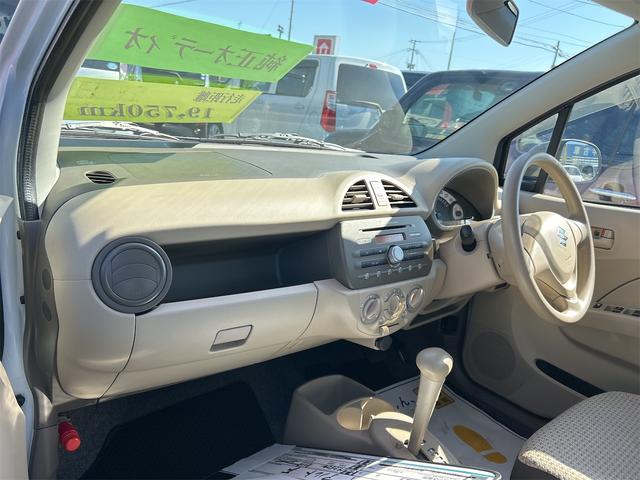 アルト Ｆ　ＡＴ　盗難防止システム　ＣＤ　衝突安全ボディ　エアコン　パワーステアリング　パワーウィンドウ（30枚目）