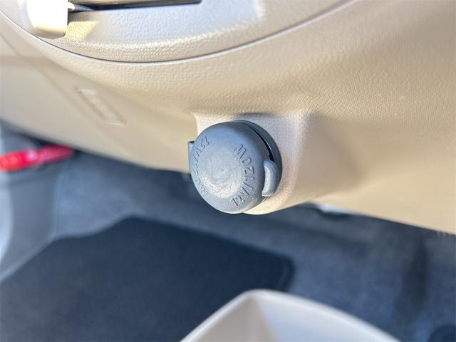 アルト Ｆ　ＡＴ　盗難防止システム　ＣＤ　衝突安全ボディ　エアコン　パワーステアリング　パワーウィンドウ（40枚目）