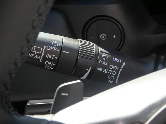 ヴェゼル ｅ：ＨＥＶ　Ｚ　登録済未使用車　ナビ　バックカメラ　ＥＴＣ　ハンドルシフト　パワーゲート　ＬＥＤヘッドライト　Ｗシートヒーター　ブレーキサポート　レーンサポート　ソナー　クルーズコントロール　スマートキー（31枚目）