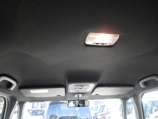 ベースグレード　届出済未使用車　バックカメラ　ブレーキサポート　レーンサポート　ソナー　クルーズコントロール　左側電動スライドドア　Ｗシートヒーター　ＬＥＤヘッド　スマートキー　プッシュスタート　オートライト(20枚目)