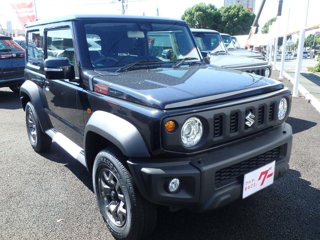 ジムニーシエラ JC 登録済未使用車 4WD 衝突防止軽減ブレーキ スマートキー プッシュスタート LEDヘッドライト レーンサポート ソナー クルーズコントロール Wシートヒーター アイドリングストップ オートライト(3枚目)