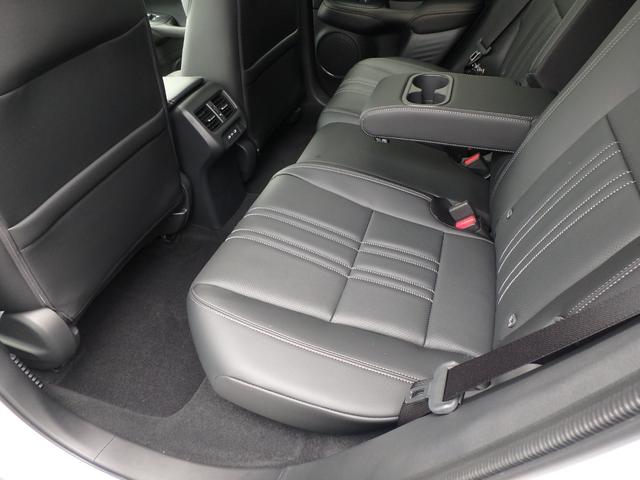 ＺＲ－Ｖ ｅ：ＨＥＶ　Ｚ特別仕様車ブラックスタイル　登録済未使用車　ＥＴＣ２．０　全方位カメラ　ナビ　リアカメラ　衝突防止軽減ブレーキ　スマートキー　プッシュスタート　ＬＥＤヘッドライト　レーンサポート　ソナー　クルーズコントロール　ハンドルシフト（21枚目）