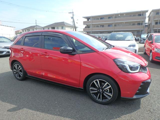 フィット ｅ：ＨＥＶ　ＲＳ　ＥＴＣ　ナビ　リアカメラ　衝突防止軽減ブレーキ　スマートキー　プッシュスタート　ＬＥＤヘッドライト　レーンサポート　ソナー　クルーズコントロール　ハンドルシフト　オートライト　オートエアコン（60枚目）