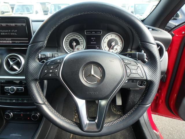 Aクラス  ドライブレコーダー ETC ナビ リアカメラ キーレス ハンドルシフト ソナー オートライト サイドWエアバック 電動格納ミラー(8枚目)