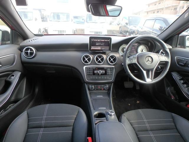 Aクラス  ドライブレコーダー ETC ナビ リアカメラ キーレス ハンドルシフト ソナー オートライト サイドWエアバック 電動格納ミラー(9枚目)