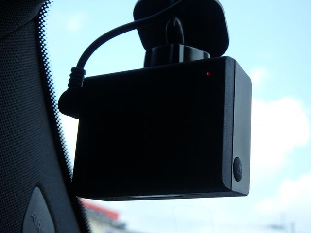 Aクラス  ドライブレコーダー ETC ナビ リアカメラ キーレス ハンドルシフト ソナー オートライト サイドWエアバック 電動格納ミラー(46枚目)