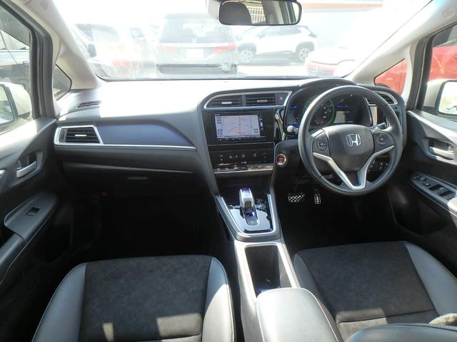 HONDA SHUTTLE HYBRID X STYLE EDITION