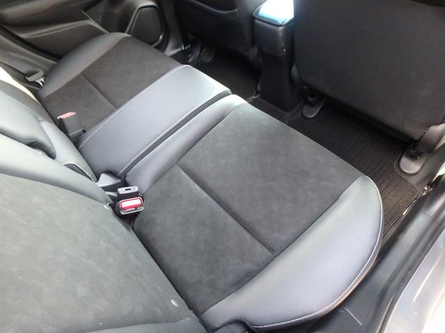 HONDA SHUTTLE HYBRID X STYLE EDITION