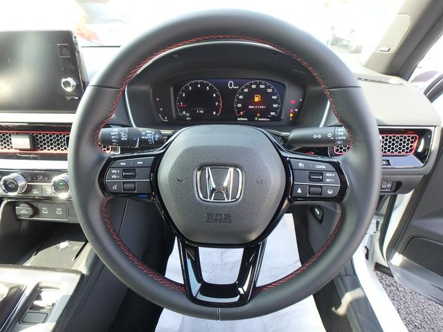 シビック RS 登録済未使用車 ETC2.0 リアカメラ 6MT 衝突防止軽減ブレーキ スマートキー プッシュスタート LEDヘッドライト レーンサポート ソナー クルーズコントロール パワーシート Wシートヒーター(9枚目)