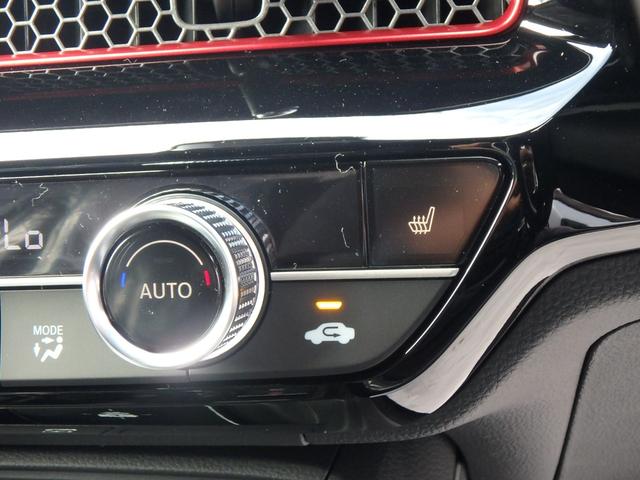 シビック RS 登録済未使用車 ETC2.0 リアカメラ 6MT 衝突防止軽減ブレーキ スマートキー プッシュスタート LEDヘッドライト レーンサポート ソナー クルーズコントロール パワーシート Wシートヒーター(34枚目)