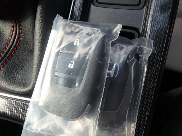 シビック RS 登録済未使用車 ETC2.0 リアカメラ 6MT 衝突防止軽減ブレーキ スマートキー プッシュスタート LEDヘッドライト レーンサポート ソナー クルーズコントロール パワーシート Wシートヒーター(41枚目)