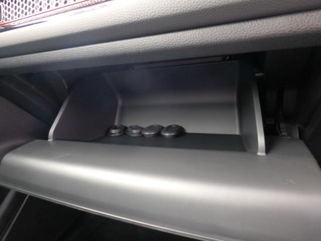 シビック RS 登録済未使用車 ETC2.0 リアカメラ 6MT 衝突防止軽減ブレーキ スマートキー プッシュスタート LEDヘッドライト レーンサポート ソナー クルーズコントロール パワーシート Wシートヒーター(42枚目)