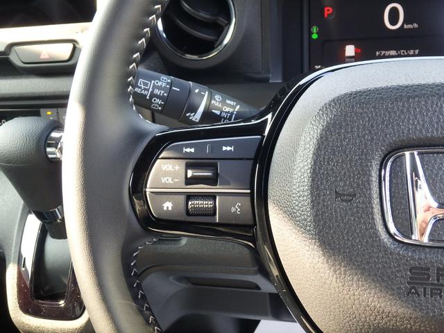 N-BOXカスタム コーディネートスタイル 届出済未使用車  リアカメラ 衝突防止軽減ブレーキ 両側電動スライドドア スマートキー プッシュスタート レーンサポート ソナー クルーズコントロール Wシートヒーター オートライト オートエアコン(25枚目)