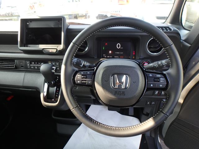 N-BOXカスタム コーディネートスタイル 届出済未使用車  リアカメラ 衝突防止軽減ブレーキ 両側電動スライドドア スマートキー プッシュスタート レーンサポート ソナー クルーズコントロール Wシートヒーター オートライト オートエアコン(32枚目)