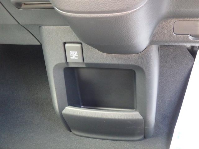 最大3年・走行距離無制限のグー保証もご利用頂けます!お問い合わせは、お気軽にグーネット無料電話をご利用下さい。お電話・ご来店お待ち致しております。