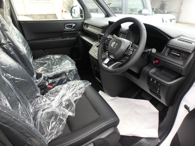 ステップワゴン スパーダ 登録済未使用車 リアカメラ 両側電動スライドドア スマートキー プッシュスタート 衝突防止軽減ブレーキ LEDヘッドライト レーンサポート ソナー クルーズコントロール Wシートヒーター パワーゲート(8枚目)