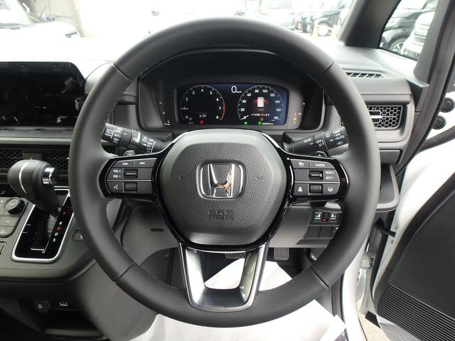 ステップワゴン スパーダ 登録済未使用車 リアカメラ 両側電動スライドドア スマートキー プッシュスタート 衝突防止軽減ブレーキ LEDヘッドライト レーンサポート ソナー クルーズコントロール Wシートヒーター パワーゲート(9枚目)