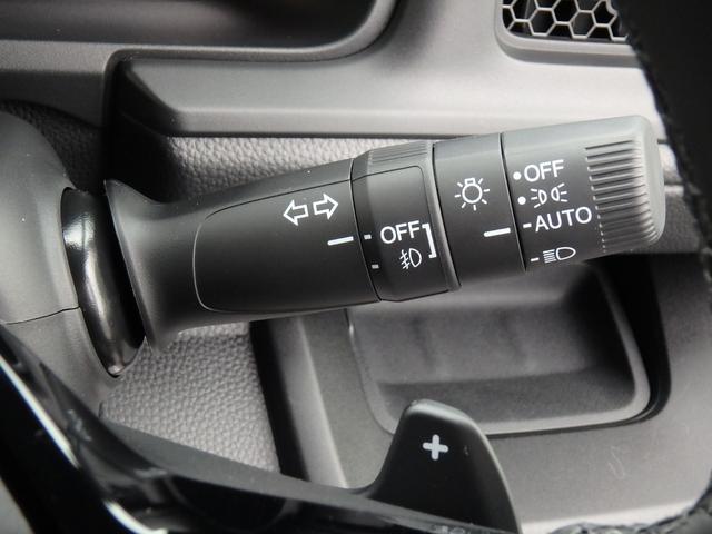 ステップワゴン スパーダ 登録済未使用車 リアカメラ 両側電動スライドドア スマートキー プッシュスタート 衝突防止軽減ブレーキ LEDヘッドライト レーンサポート ソナー クルーズコントロール Wシートヒーター パワーゲート(31枚目)