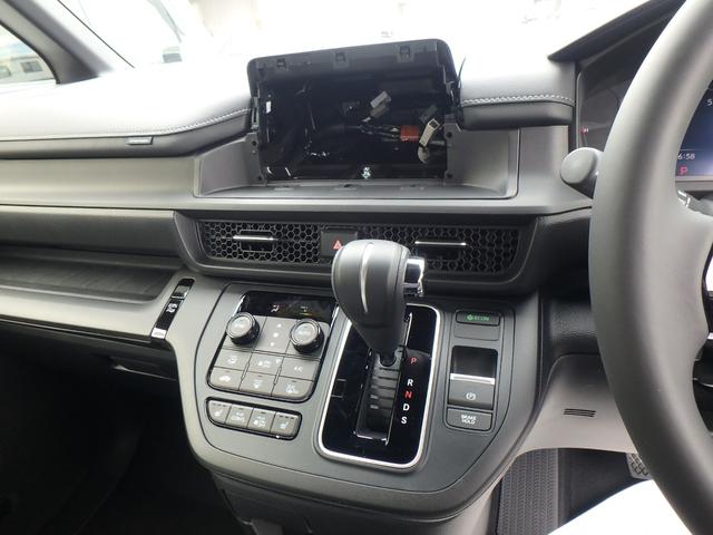 ステップワゴン スパーダ 登録済未使用車 リアカメラ 両側電動スライドドア スマートキー プッシュスタート 衝突防止軽減ブレーキ LEDヘッドライト レーンサポート ソナー クルーズコントロール Wシートヒーター パワーゲート(38枚目)