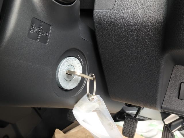 ハイゼットトラック スタンダード 届出済未使用車 スマートアシストレス 4WD 5MT アイドリングストップ ソナー オートライト Wエアバック(21枚目)