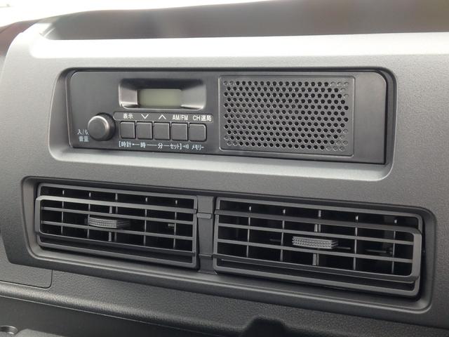 ハイゼットトラック スタンダード 届出済未使用車 スマートアシストレス 4WD 5MT アイドリングストップ ソナー オートライト Wエアバック(24枚目)