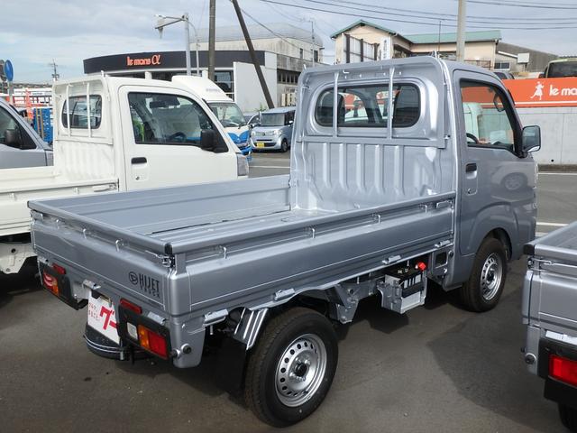 ハイゼットトラック スタンダード 届出済未使用車 4WD 衝突防止軽減ブレーキ レーンサポート ソナー アイドリングストップ デフロック Wエアバック オートライト(6枚目)