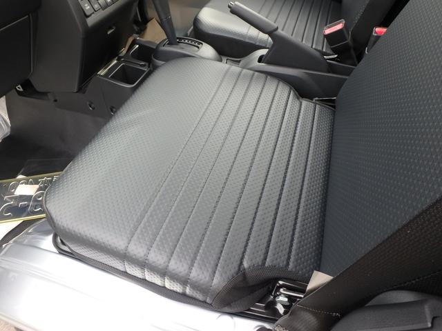 ハイゼットトラック スタンダード 届出済未使用車 4WD 衝突防止軽減ブレーキ レーンサポート ソナー アイドリングストップ デフロック Wエアバック オートライト(13枚目)