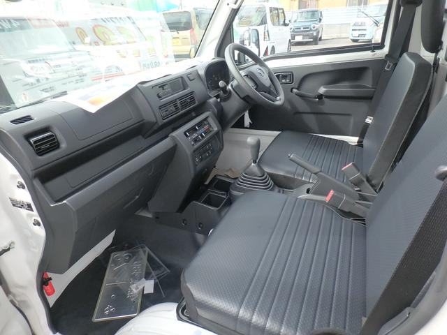 ハイゼットトラック スタンダード 届出済未使用車 スマートアシストレス 4WD 5MT アイドリングストップ ソナー オートライト Wエアバック(10枚目)