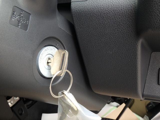 ハイゼットトラック スタンダード 届出済未使用車 4WD 衝突防止軽減ブレーキ レーンサポート ソナー アイドリングストップ デフロック Wエアバック オートライト(21枚目)