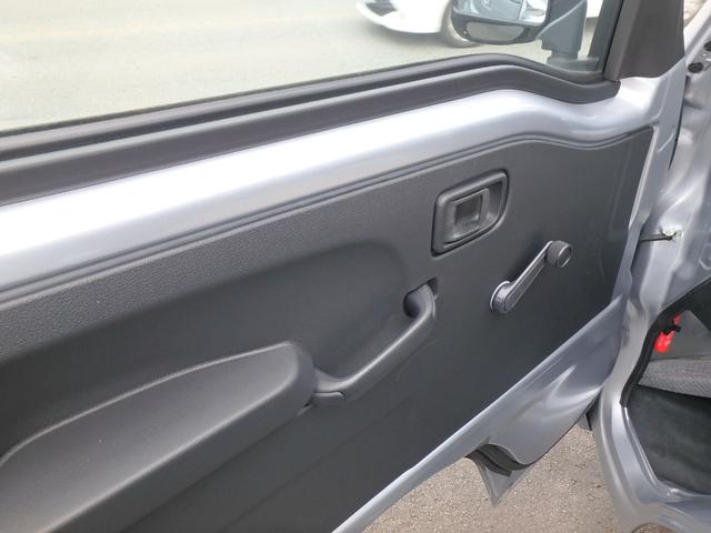 ハイゼットトラック スタンダード 届出済未使用車 4WD 衝突防止軽減ブレーキ レーンサポート ソナー アイドリングストップ デフロック Wエアバック オートライト(9枚目)