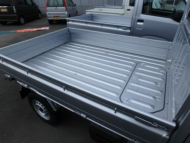 ハイゼットトラック スタンダード 届出済未使用車 4WD 衝突防止軽減ブレーキ レーンサポート ソナー アイドリングストップ デフロック Wエアバック オートライト(31枚目)