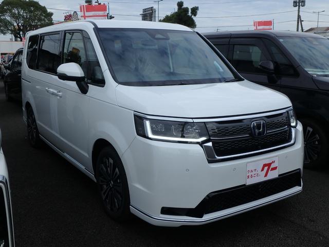 ステップワゴン e:HEVスパーダ プレミアムライン 登録済未使用車 リアカメラ 両側電動スライドドア 衝突防止軽減ブレーキ スマートキー プッシュスタート LEDヘッドライト レーンサポート ソナー クルーズコントロール パワーゲート Wシートヒーター(3枚目)