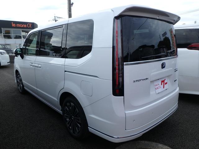 ステップワゴン e:HEVスパーダ プレミアムライン 登録済未使用車 リアカメラ 両側電動スライドドア 衝突防止軽減ブレーキ スマートキー プッシュスタート LEDヘッドライト レーンサポート ソナー クルーズコントロール パワーゲート Wシートヒーター(4枚目)