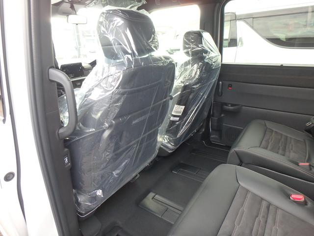 ステップワゴン e:HEVスパーダ プレミアムライン 登録済未使用車 リアカメラ 両側電動スライドドア 衝突防止軽減ブレーキ スマートキー プッシュスタート LEDヘッドライト レーンサポート ソナー クルーズコントロール パワーゲート Wシートヒーター(18枚目)