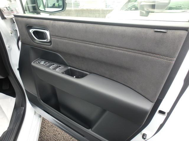 ステップワゴン e:HEVスパーダ プレミアムライン 登録済未使用車 リアカメラ 両側電動スライドドア 衝突防止軽減ブレーキ スマートキー プッシュスタート LEDヘッドライト レーンサポート ソナー クルーズコントロール パワーゲート Wシートヒーター(22枚目)