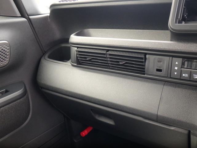 Ｎ－ＢＯＸカスタム ベースグレード　届出済未使用車　リアカメラ　左側電動スライドドア　衝突防止軽減ブレーキ　スマートキー　プッシュスタート　ＬＥＤヘッドライト　Ｗシートヒーター　レーンサポート　ソナー　クルーズコントロール（24枚目）