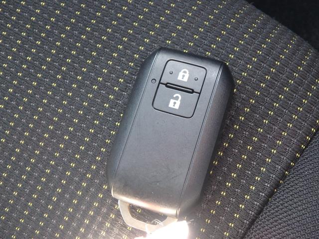 ジムニー XC ETC リアカメラ 衝突防止軽減ブレーキ スマートキー プッシュスタート LEDヘッドライト レーンサポート ソナー クルーズコントロール アイドリングストップ Wシートヒーター オートライト 4WD(38枚目)