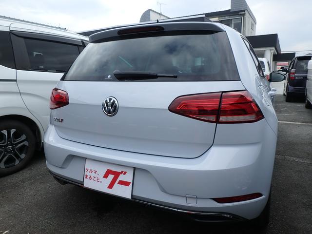 ゴルフ ＴＳＩコンフォートライン　テックエディション　ＥＴＣ２．０　ナビ　バックカメラ　ＬＥＤヘッドライト　スマートキー　プッシュスタート　レーンサポート　オートライト　オートエアコン　サイドＷエアバック　電動格納ミラー（5枚目）