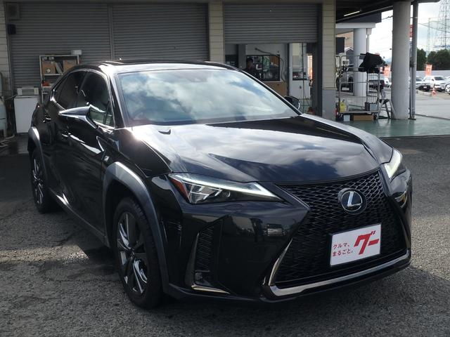 ＵＸ ＵＸ２００　Ｆスポーツ　サンルーフ　ＥＴＣ２．０　ナビ　リアカメラ　スマートキー　プッシュスタート　衝突防止軽減ブレーキ　ＬＥＤヘッドライト　レーンサポート　ソナー　クルーズコントロール　ハンドルシフト　パワーゲート（3枚目）