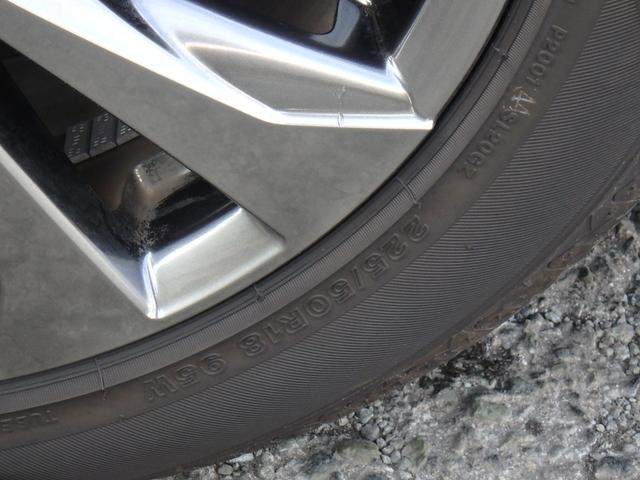 ＵＸ ＵＸ２００　Ｆスポーツ　サンルーフ　ＥＴＣ２．０　ナビ　リアカメラ　スマートキー　プッシュスタート　衝突防止軽減ブレーキ　ＬＥＤヘッドライト　レーンサポート　ソナー　クルーズコントロール　ハンドルシフト　パワーゲート（68枚目）