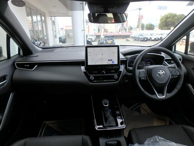 カローラクロス ハイブリッド Z 登録済未使用車 前後ドライブレコーダー ETC2.0 全方位カメラ ナビ リアカメラ 衝突防止軽減ブレーキ スマートキー LEDヘッドライト レーンサポート ソナー クルーズコントロール オートライト(11枚目)