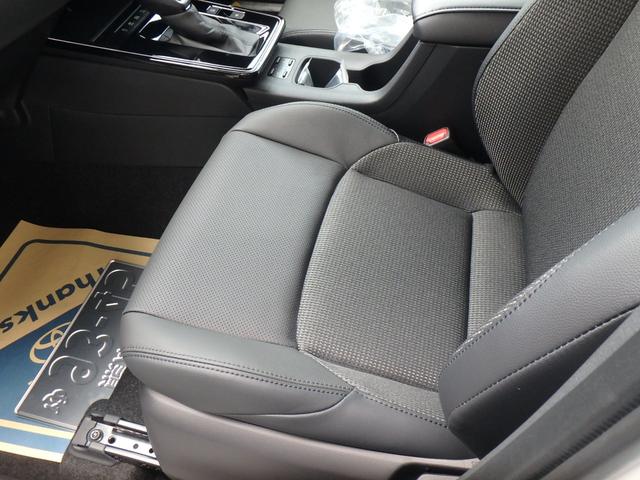 カローラクロス ハイブリッド Z 登録済未使用車 前後ドライブレコーダー ETC2.0 全方位カメラ ナビ リアカメラ 衝突防止軽減ブレーキ スマートキー LEDヘッドライト レーンサポート ソナー クルーズコントロール オートライト(15枚目)