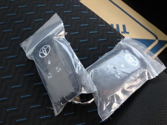 ルーミー カスタムG-T 登録済未使用車 ターボ ディスプレイオーディオ リアカメラ 衝突防止軽減ブレーキ レーンサポート ソナー クルーズコントロール スマートキー プッシュスタート LEDヘッドライト 両側電動スライドドア(41枚目)