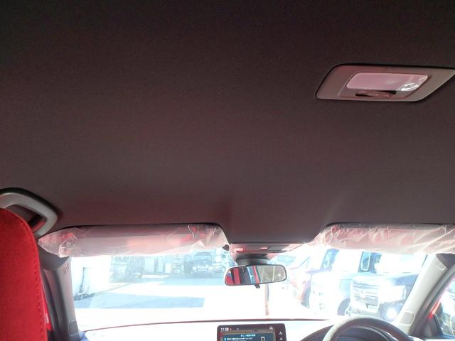 シビック タイプＲ　登録済未使用車　ＥＴＣ２．０　ナビ　リアカメラ　スマートキー　プッシュスタート　衝突防止軽減ブレーキ　ＬＥＤヘッドライト　６ＭＴ　レーンサポート　ソナー　クルーズコントロール　オートライト（20枚目）